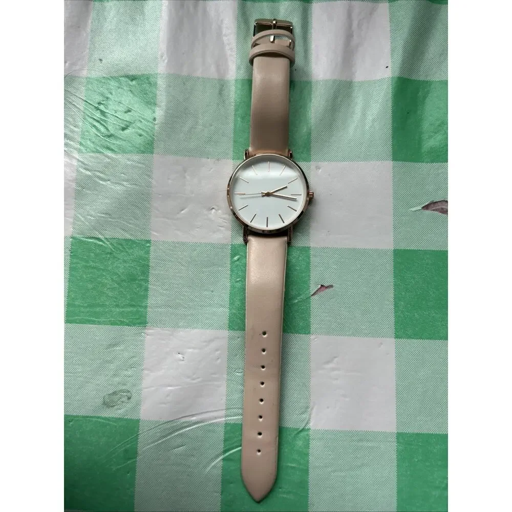 Rose Gold Tone White Dial Women’s Quartz Watch